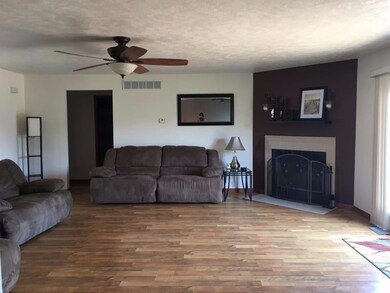 403 Sara Ln, La Porte, IN 46350 - photo 4