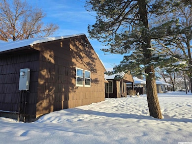 234 Willowbrook Dr, Mason City, IA 50401 - photo 3