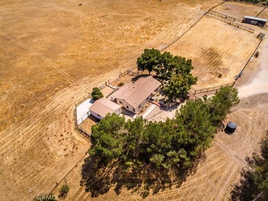 550 Hanson Rd, Paso Robles, CA 93446 - photo 7