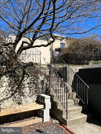 136 W 8th Ave, Conshohocken, PA 19428 - photo 3