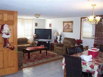 319 Grape St, New Bedford, MA 02740 - photo 6