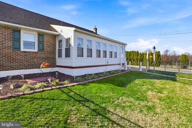 643 W 3rd St, Birdsboro, PA 19508 - photo 3