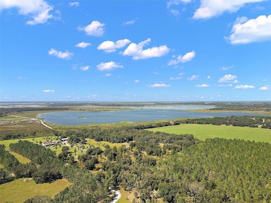 11001 Moon Crest Ln, Leesburg, FL 34788 - photo 3