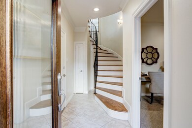 1742 Michigan St unit E, Houston, TX 77006 - photo 2