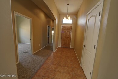 2943_hall1