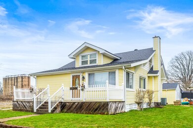 2622 E Lynn St, Anderson, IN 46016 - photo 2