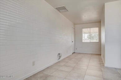 8605 N 37th Ave, Phoenix, AZ 85051 - photo 6