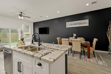 6824 Liverpool St, Houston, TX 77021 - photo 7