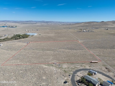 4810 Holmes Ave, Silver Springs, NV 89429 - photo 4