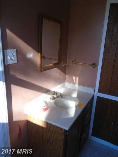 3102 Gibbons Ave, Baltimore, MD 21214 - photo 6