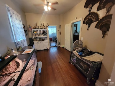 1005 N Walnut St, Abilene, KS 67410 - photo 7