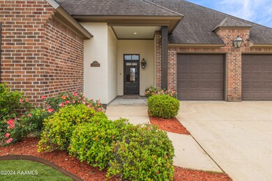 3308 Chuggie Ln-2