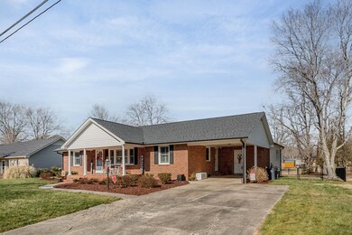 612 Cherry St, Oxford, NC 27565 - photo 2