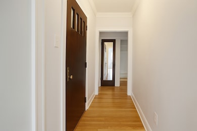 2249 W Touhy Ave unit 3, Chicago, IL 60645 - photo 2