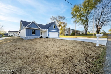 333 Granville Conner Rd, Powell, TN 37849 - photo 2