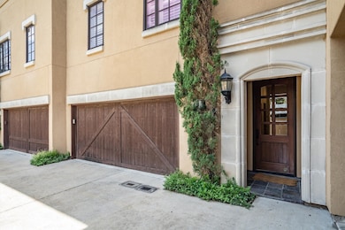 4323 Gilbert Ave unit 4, Dallas, TX 75219 - photo 4