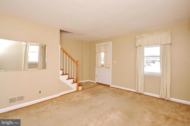 3423 Dunhaven Rd, Dundalk, MD 21222 - photo 7