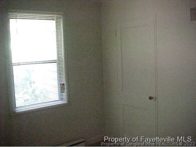 468 Mcbain Dr, Fayetteville, NC 28305 - photo 5