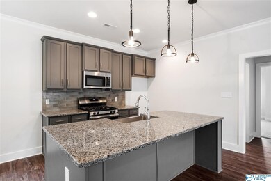 1527 Trek St, Huntsville, AL 35811 - photo 2