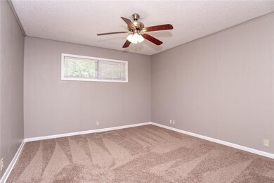 9 Arnold Ln, Bella Vista, AR 72715 - photo 7