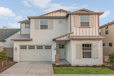 Exterior - 3833