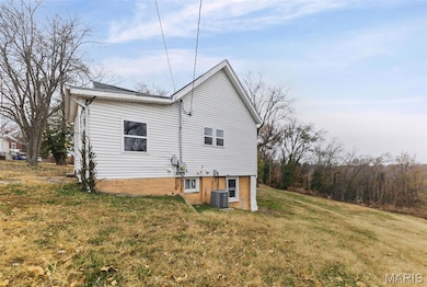 206 Maple St, Chester, IL 62233 - photo 3