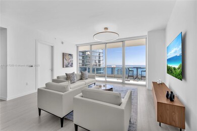 200 Biscayne Boulevard Way unit 5103, Miami, FL 33131 - photo 5
