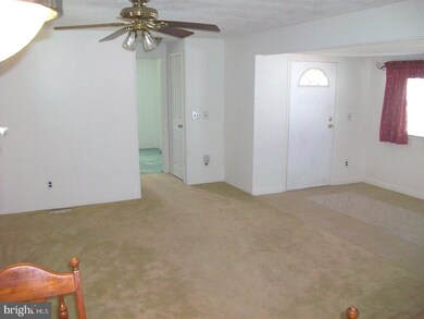 58 Ferris Ln, Williamstown, NJ 08094 - photo 4