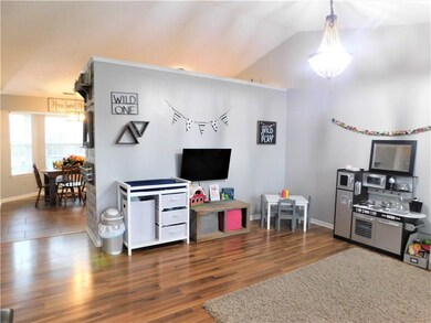 801 E Fleetwood Dr, Greensburg, IN 47240 - photo 5