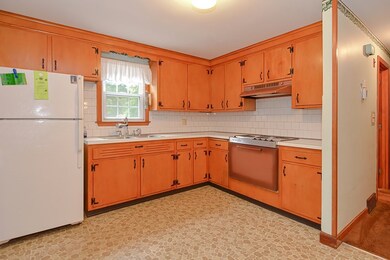 117 Beach St, Foxboro, MA 02035 - photo 2