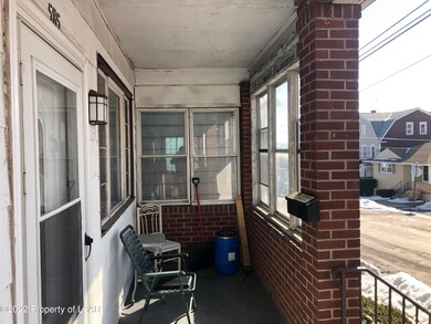 585 Porch