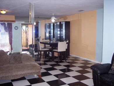 4405 Woodstock Dr unit C, West Palm Beach, FL 33409 - photo 5