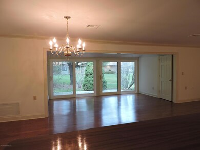 11 Dickinson Ct unit C, Red Bank, NJ 07701 - photo 5