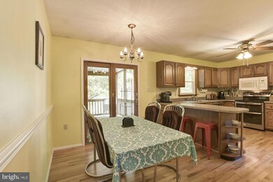 7260 Pommel Dr, Sykesville, MD 21784 - photo 5