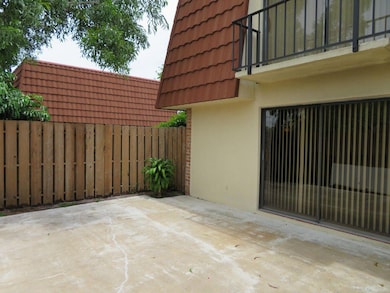 3315 Spanish Wells Dr unit 49C, Delray Beach, FL 33445 - photo 3