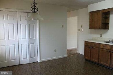 320 Hackberry Dr, Stephens City, VA 22655 - photo 6