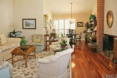 Gorgeous Living & Dining Rooms