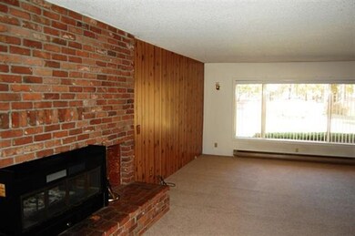 12267 Blackwell Rd, Central Point, OR 97502 - photo 4