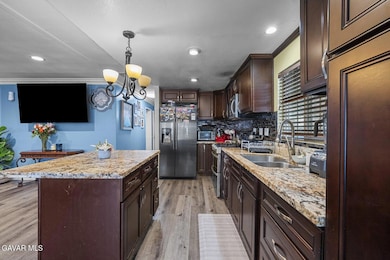 3255 E Avenue R unit 34, Palmdale, CA 93550 - photo 6