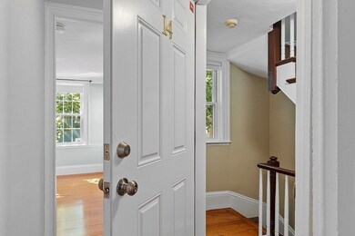 7 Andrew St unit 14, Salem, MA 01970 - photo 6