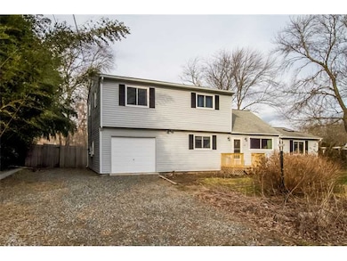 64 Bonnet Point Rd, Narragansett, RI 02882 - photo 4