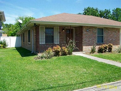 1605 Apple St, Metairie, LA 70001 - photo 2