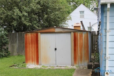 2445 108th St, Toledo, OH 43611 - photo 6