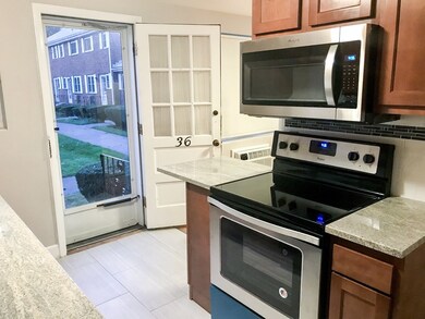 36 Emerson Gardens Rd unit 36, Lexington, MA 02420 - photo 3