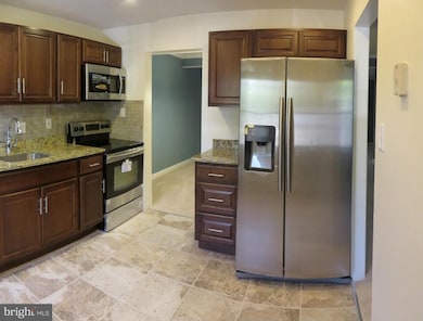 2928 Wythe Ct, Woodbridge, VA 22191 - photo 5