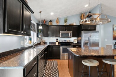 11 Tripoli St, West Warwick, RI 02893 - photo 4