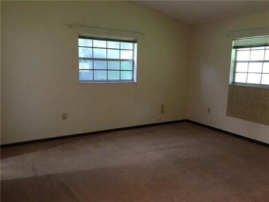 5921 SW 196th Ln, Southwest Ranches, FL 33332 - photo 5