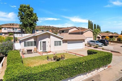 10157 Marcella Ct, Santee, CA 92071 - photo 4