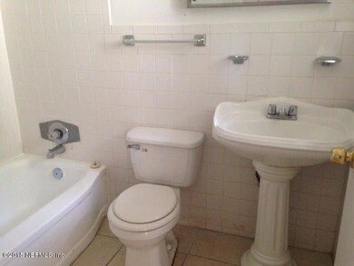 5122 Sunderland Rd, Jacksonville, FL 32210 - photo 5