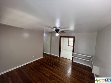 208 Easy St, Copperas Cove, TX 76522 - photo 5